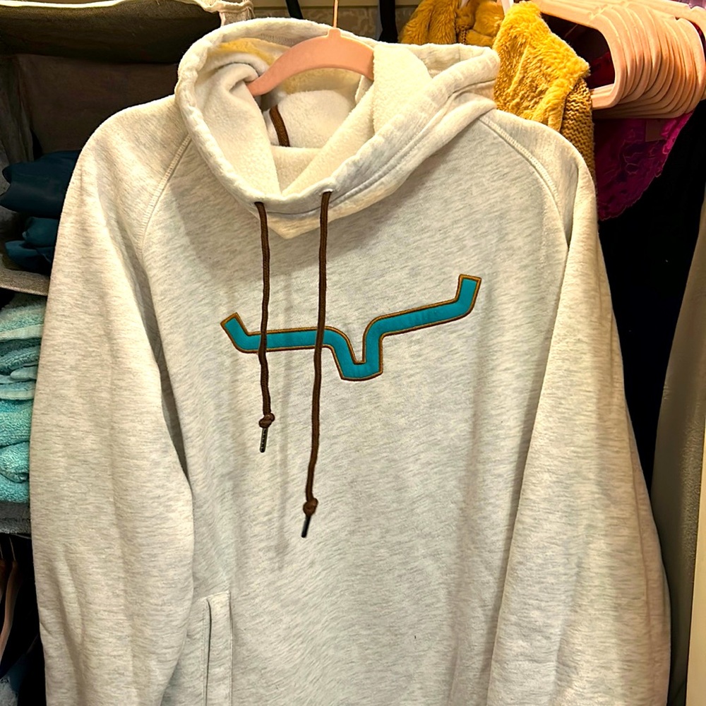 True religion Vintage Hoodie sizeXL Hardly worn but small stain on left sleeve.